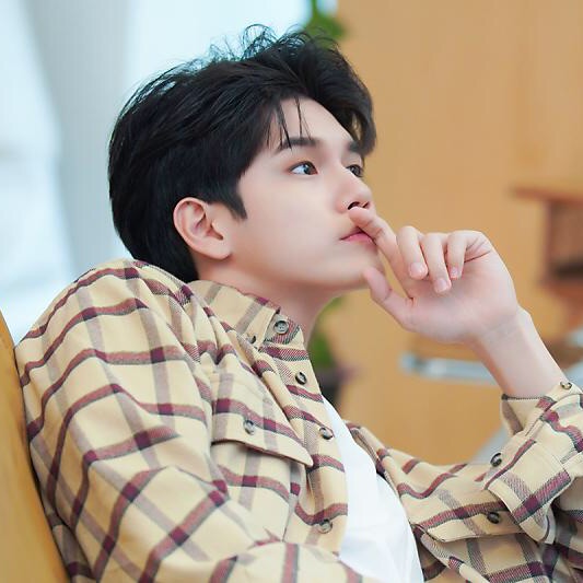 옹성우의 비하인드 컷