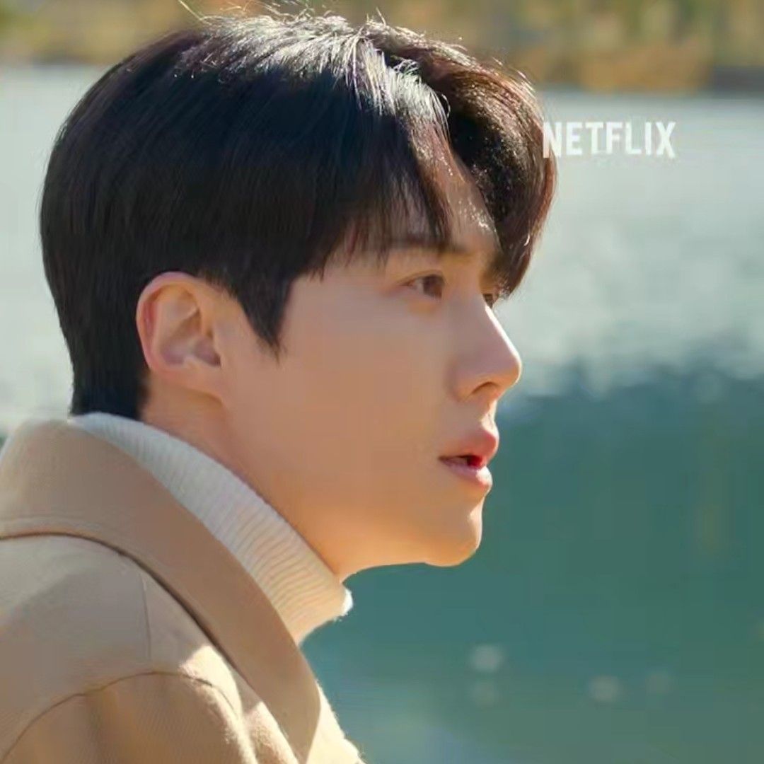 A moment captured by a fan of Kim Seonho