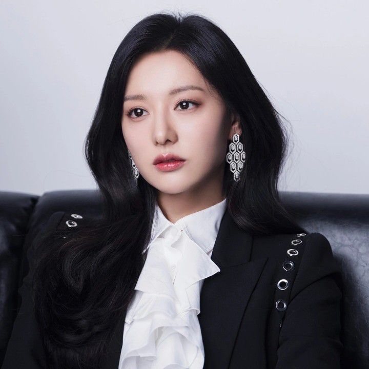 Latest photo of Kim Jiwon