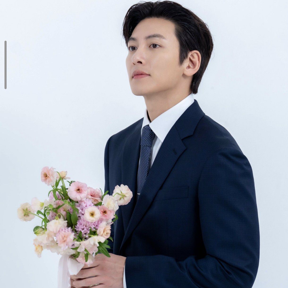 チ・チャンウクのビハインドカット