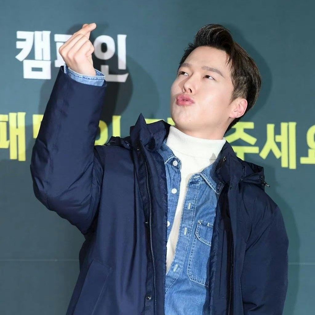 张基龙的近期活动照