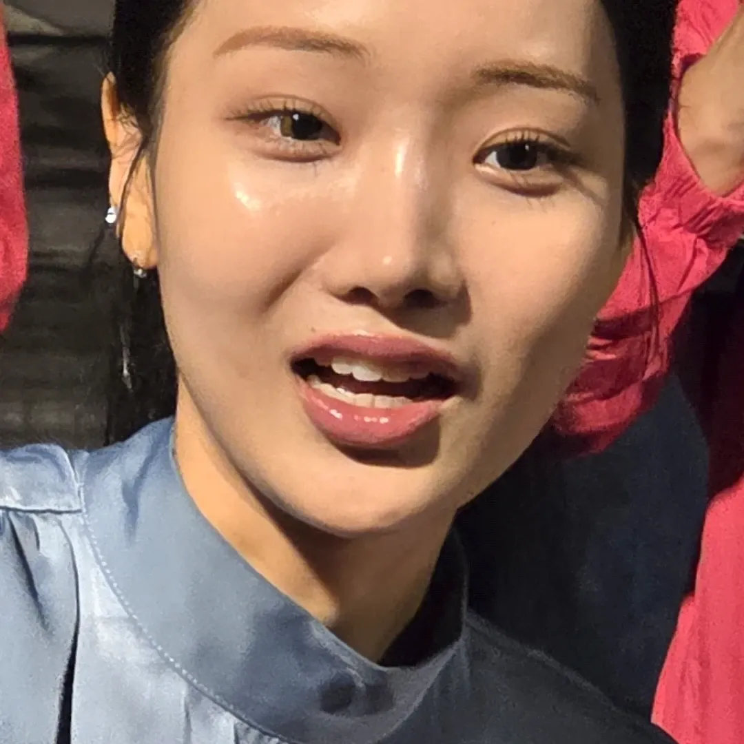 Recent activity shot of Kim Soyeon (2004)