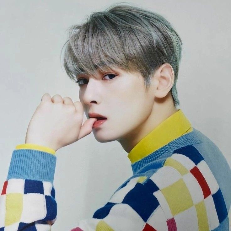 Cuplikan di balik layar dari Cha Eunwoo