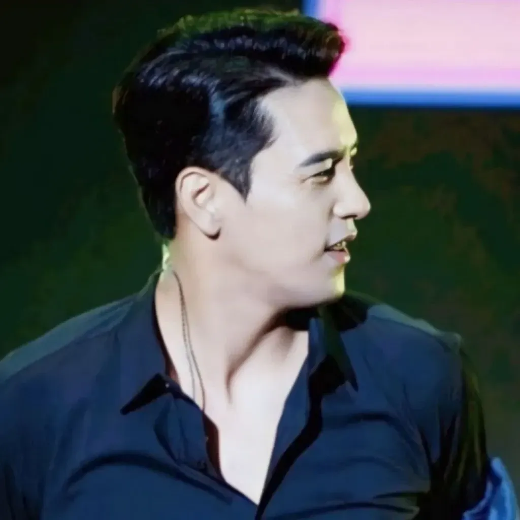 Recent activity shot of Jang Minho