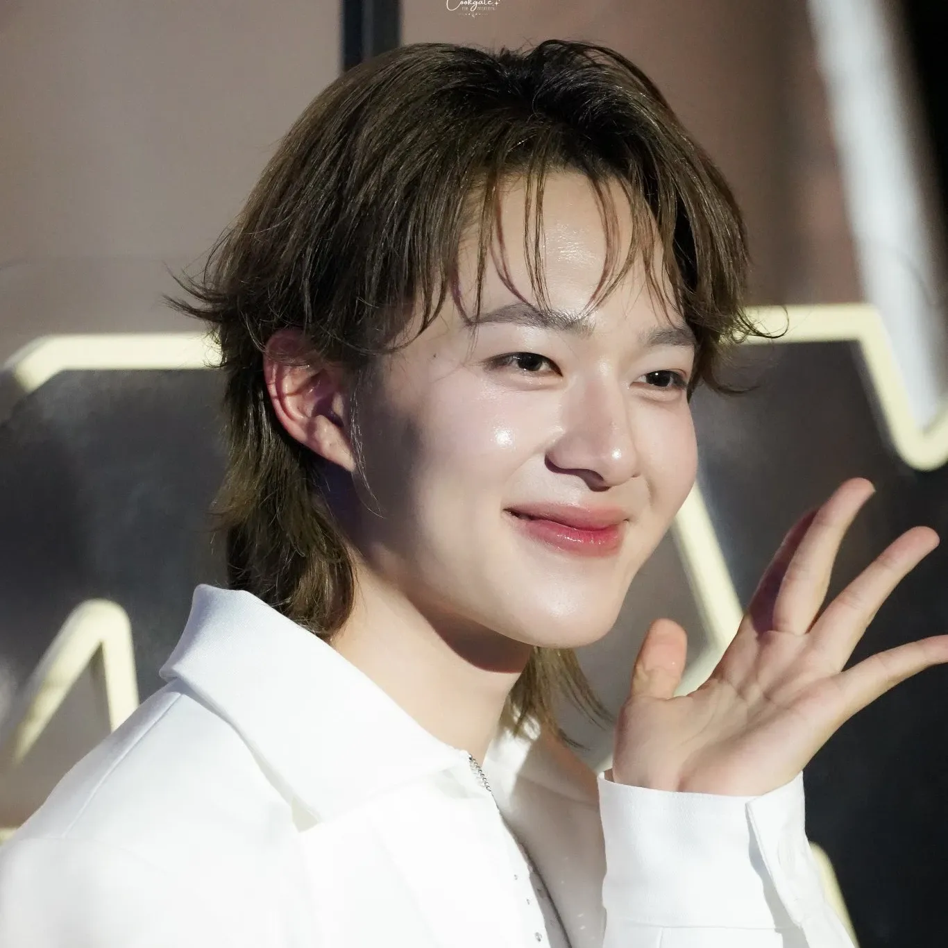 A moment captured by a fan of NuNew