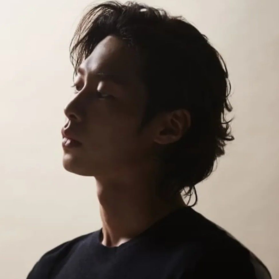 Recent activity shot of Lee Jaewook
