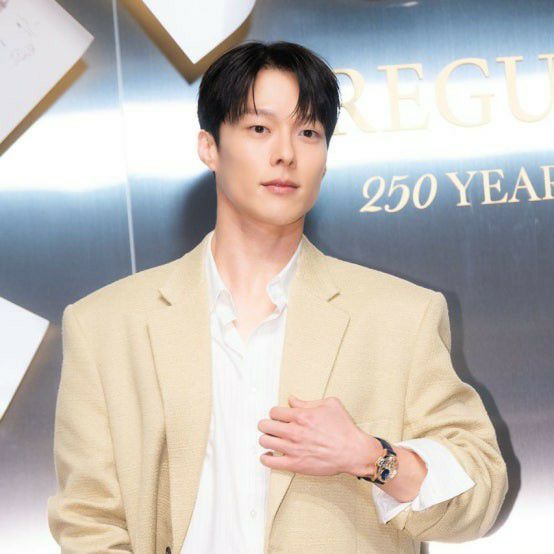 Momen yang diabadikan oleh penggemar Jang Kiyong