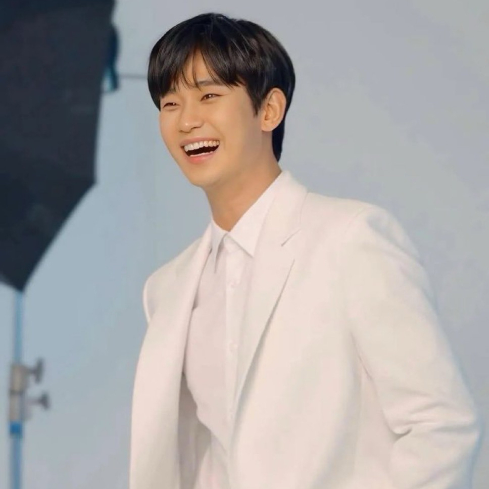 A moment captured by a fan of Kim Soohyun