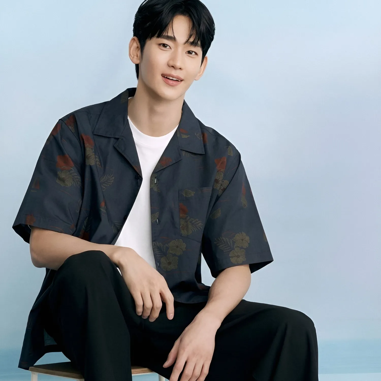 Behind-the-scenes cut of Kim Soohyun