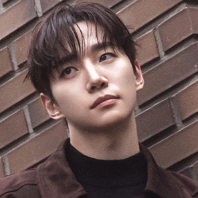 Foto terbaru dari Lee Junho