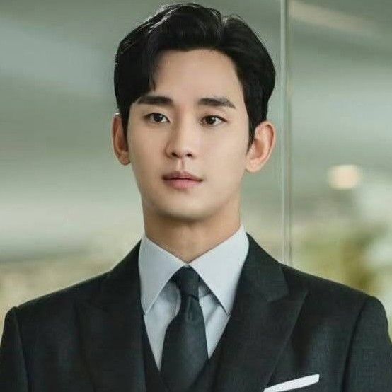 Behind-the-scenes cut of Kim Soohyun
