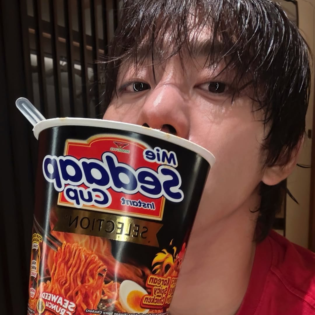 Recent activity shot of Ahn Hyoseop