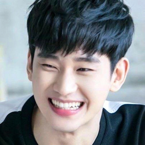 A moment captured by a fan of Kim Soohyun