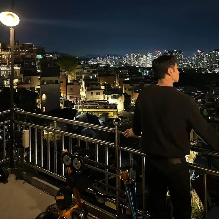 Recent activity shot of Lee Jaehoon