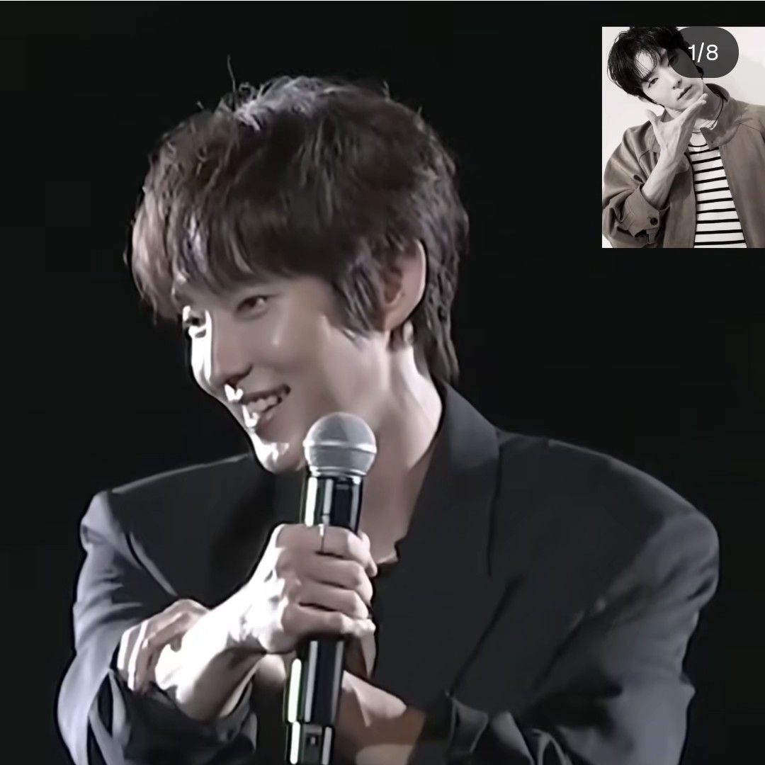 A moment captured by a fan of Lee Joongi