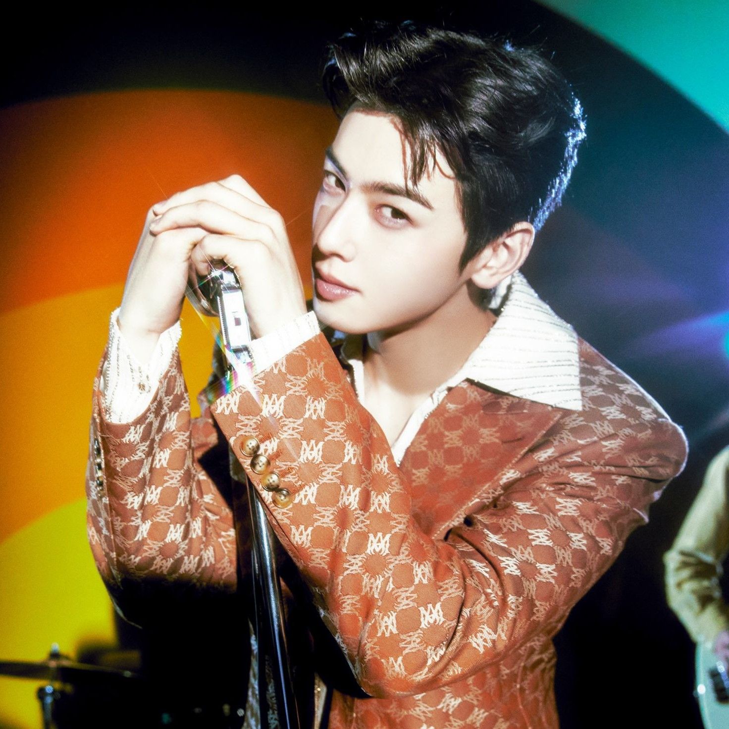 A moment captured by a fan of Cha Eunwoo