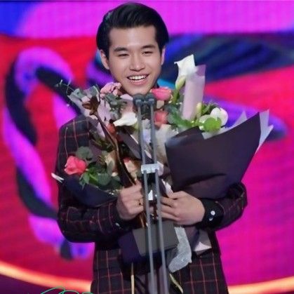 조명섭의 비하인드 컷