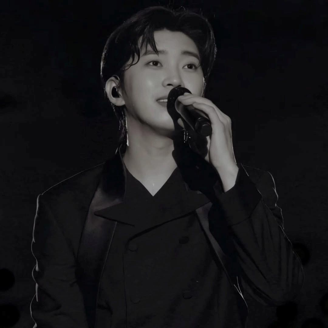 Foto kegiatan terbaru dari Lim Youngwoong