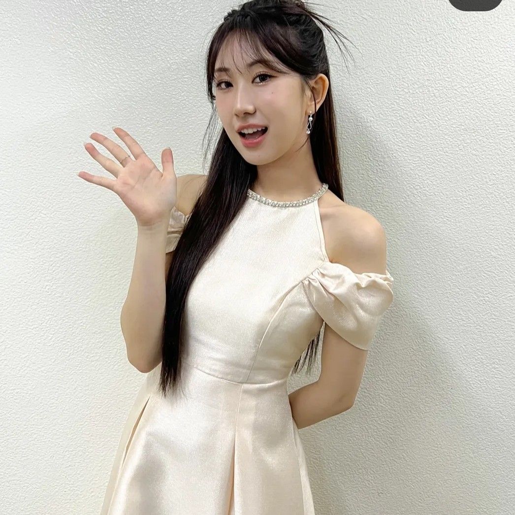 Cuplikan di balik layar dari Jeon Yujin