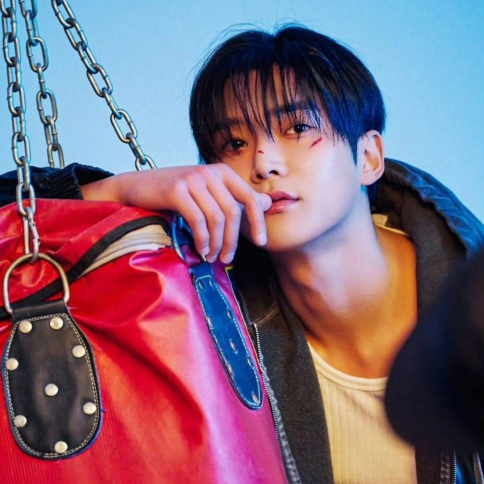 Cuplikan di balik layar dari Rowoon