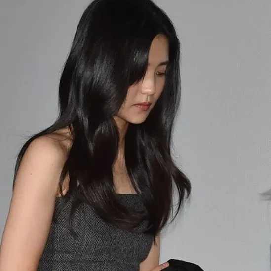 Behind-the-scenes cut of Kim Taeri