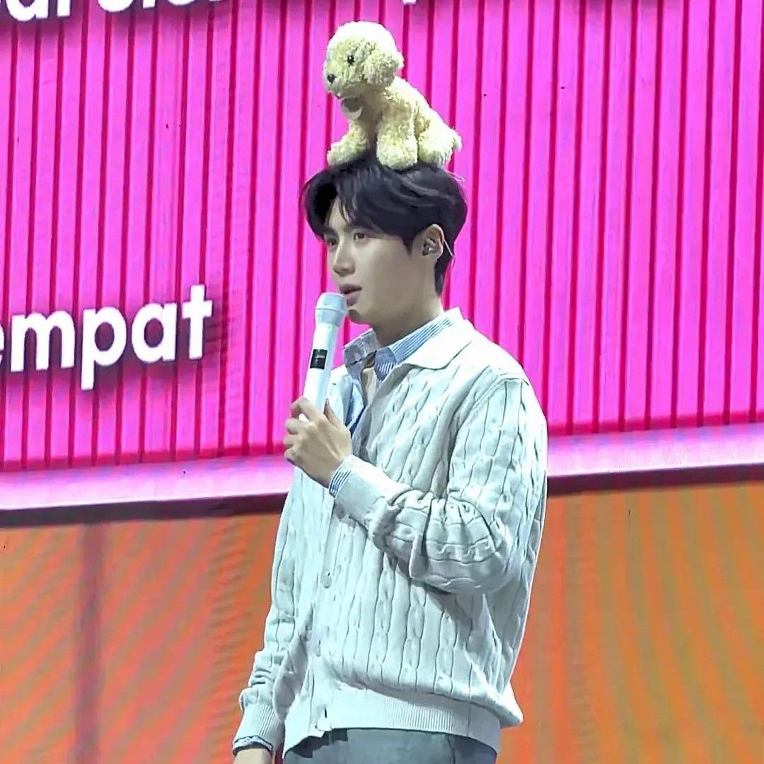 Recent activity shot of Kim Seonho