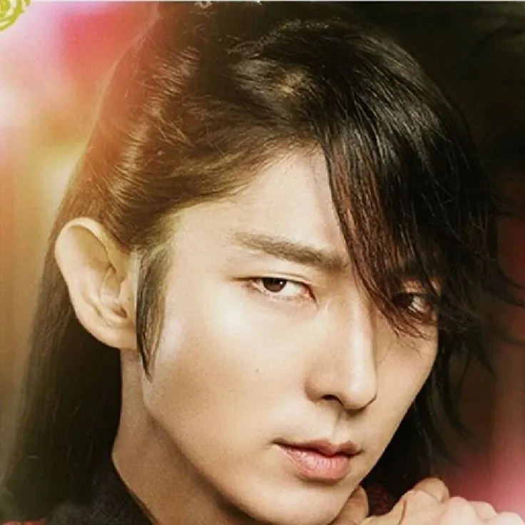 Latest photo of Lee Joongi
