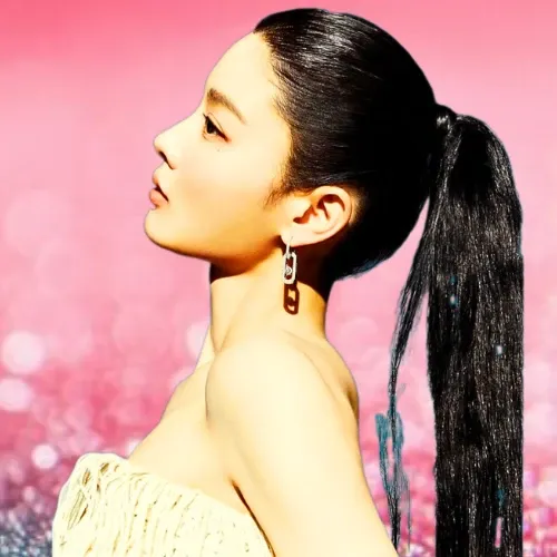 Behind-the-scenes cut of Kim Youjung