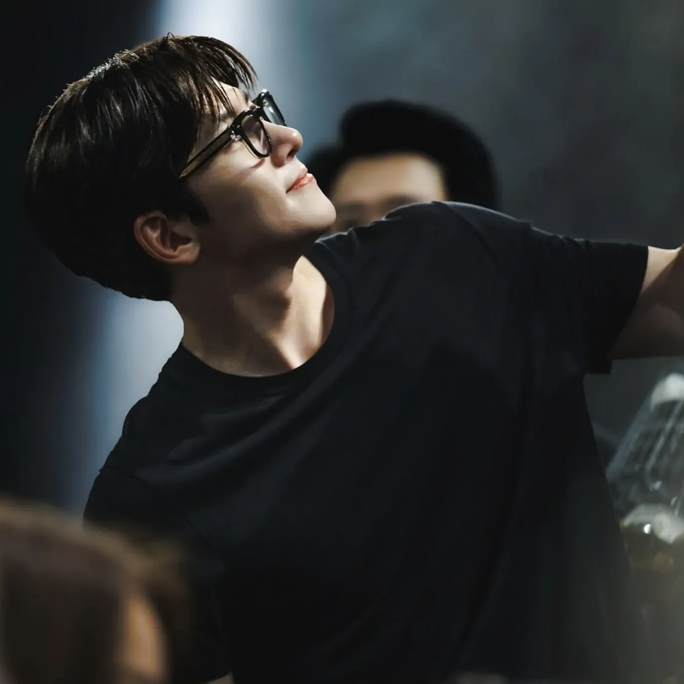 Behind-the-scenes cut of Ji Changwook