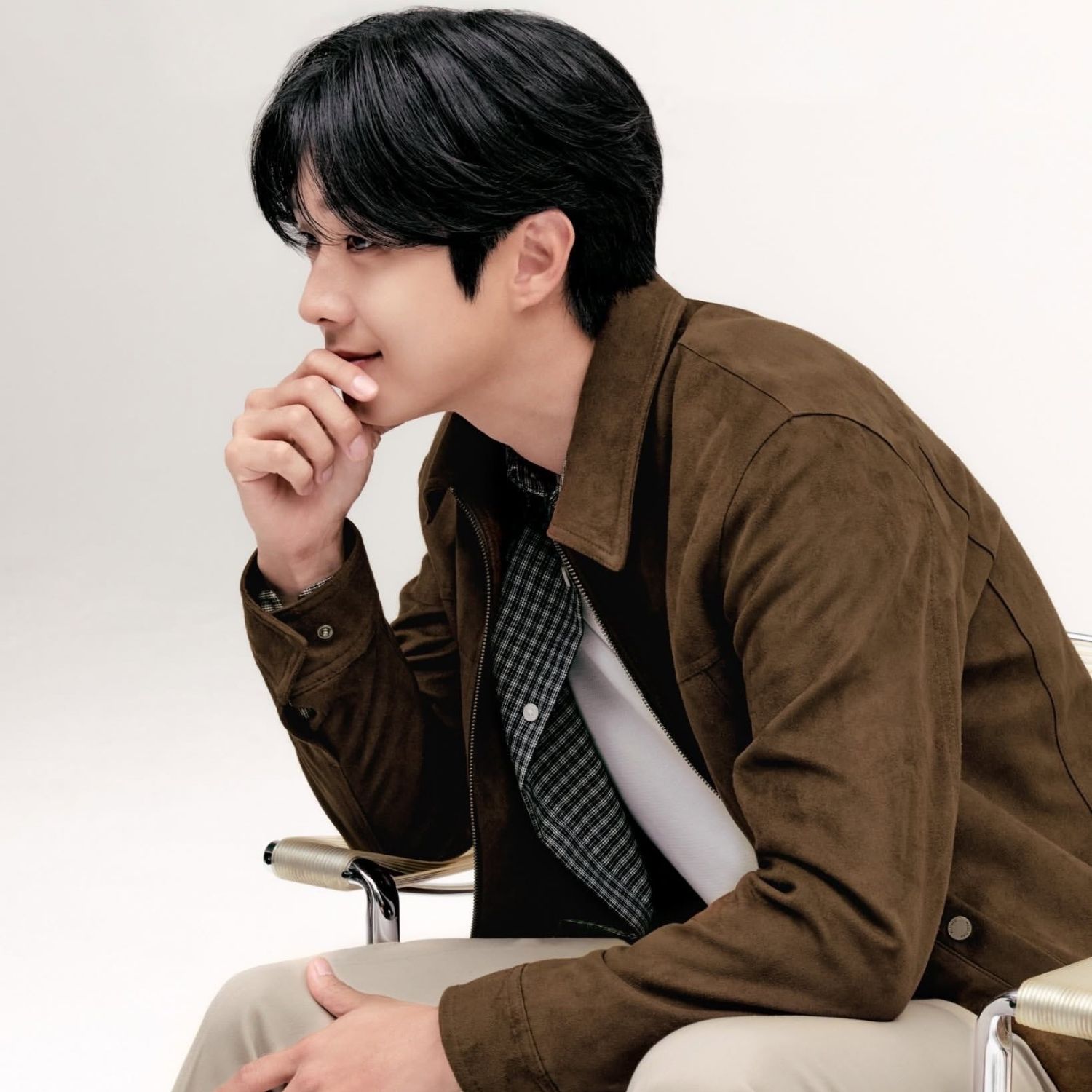 Latest photo of Choi Wooshik