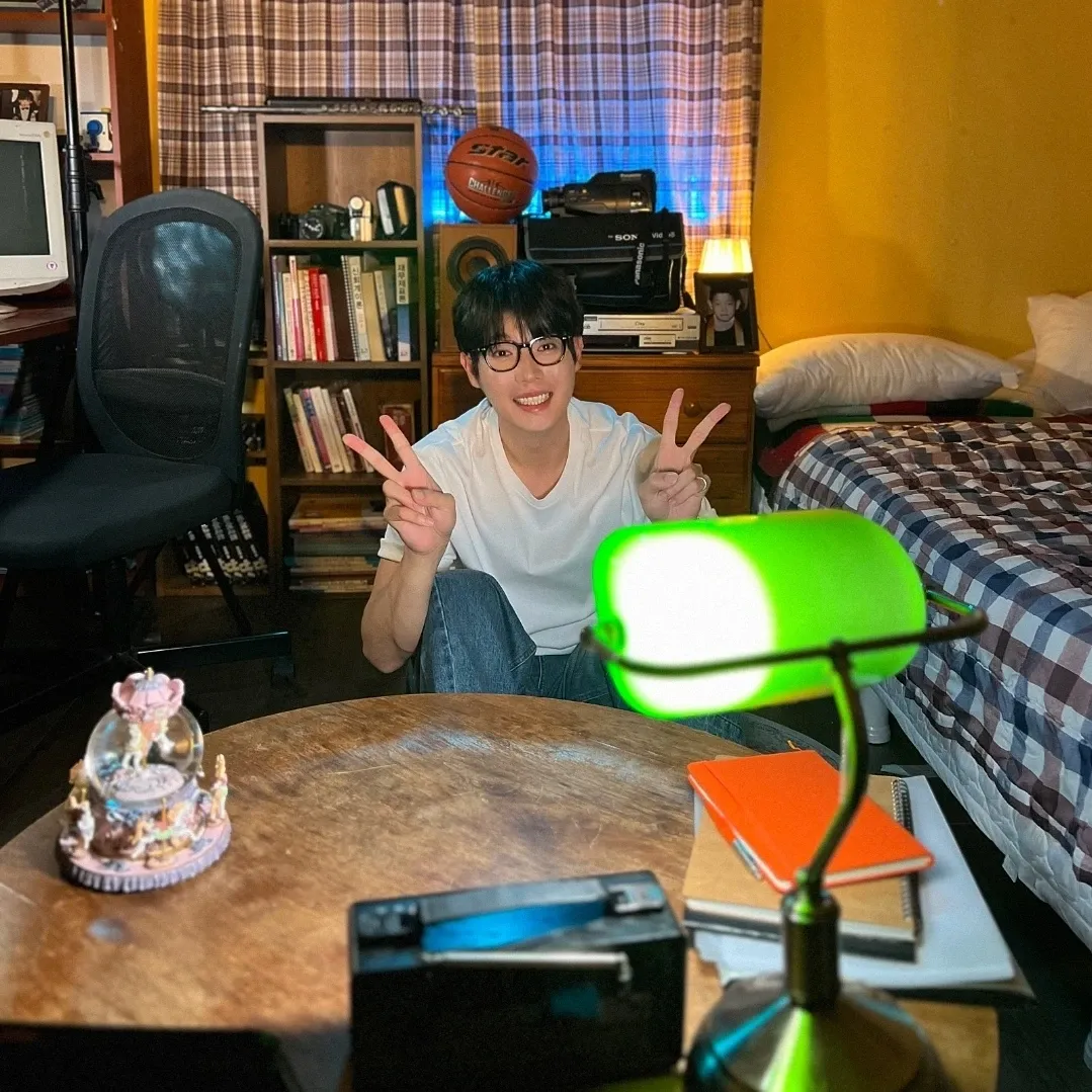 Behind-the-scenes cut of Son Taejin