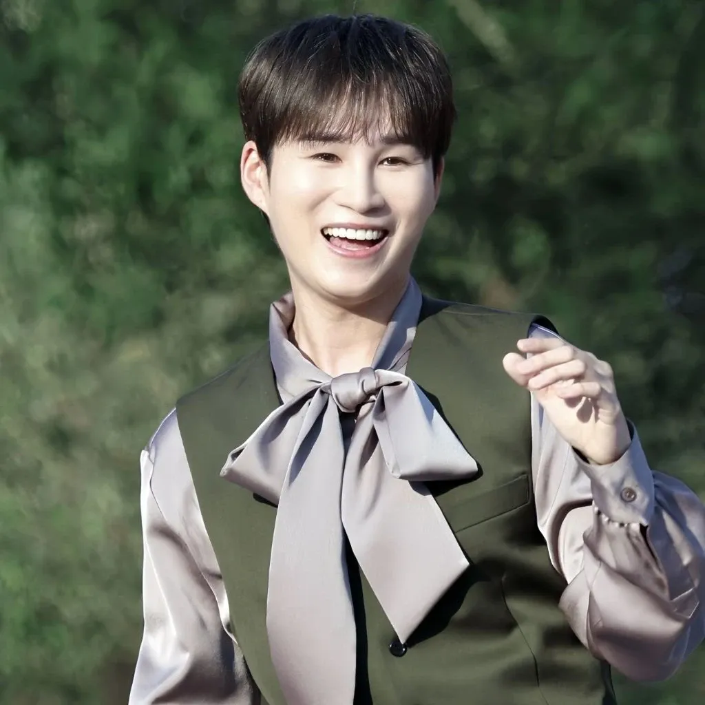 김희재의 최신 사진