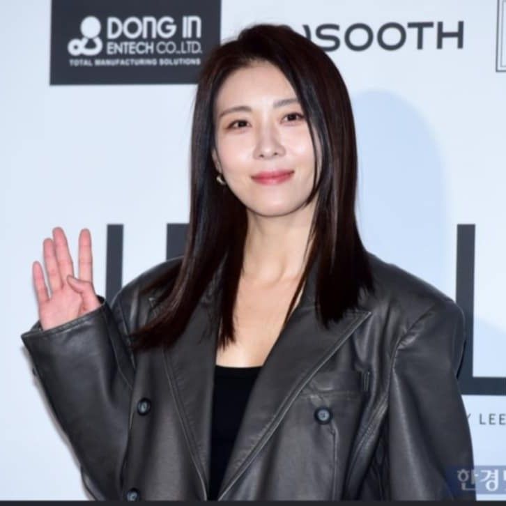 Latest photo of Ha Jiwon