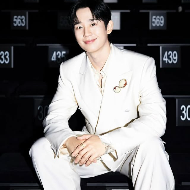 정해인의 비하인드 컷