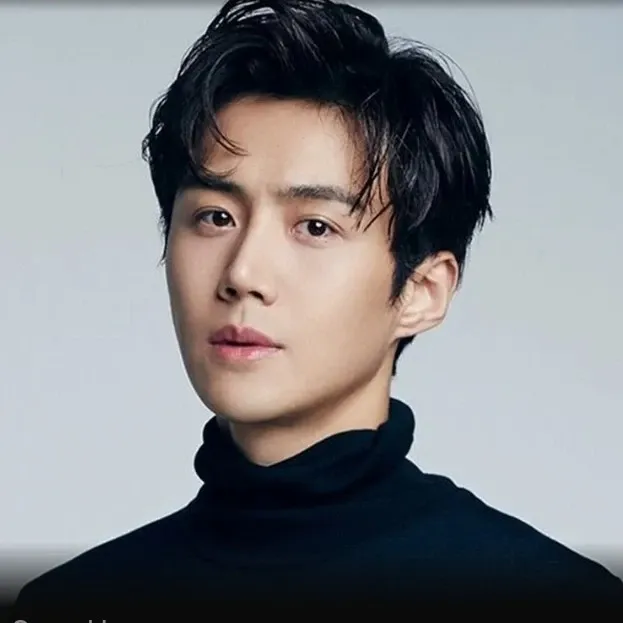 김선호의 최신 사진