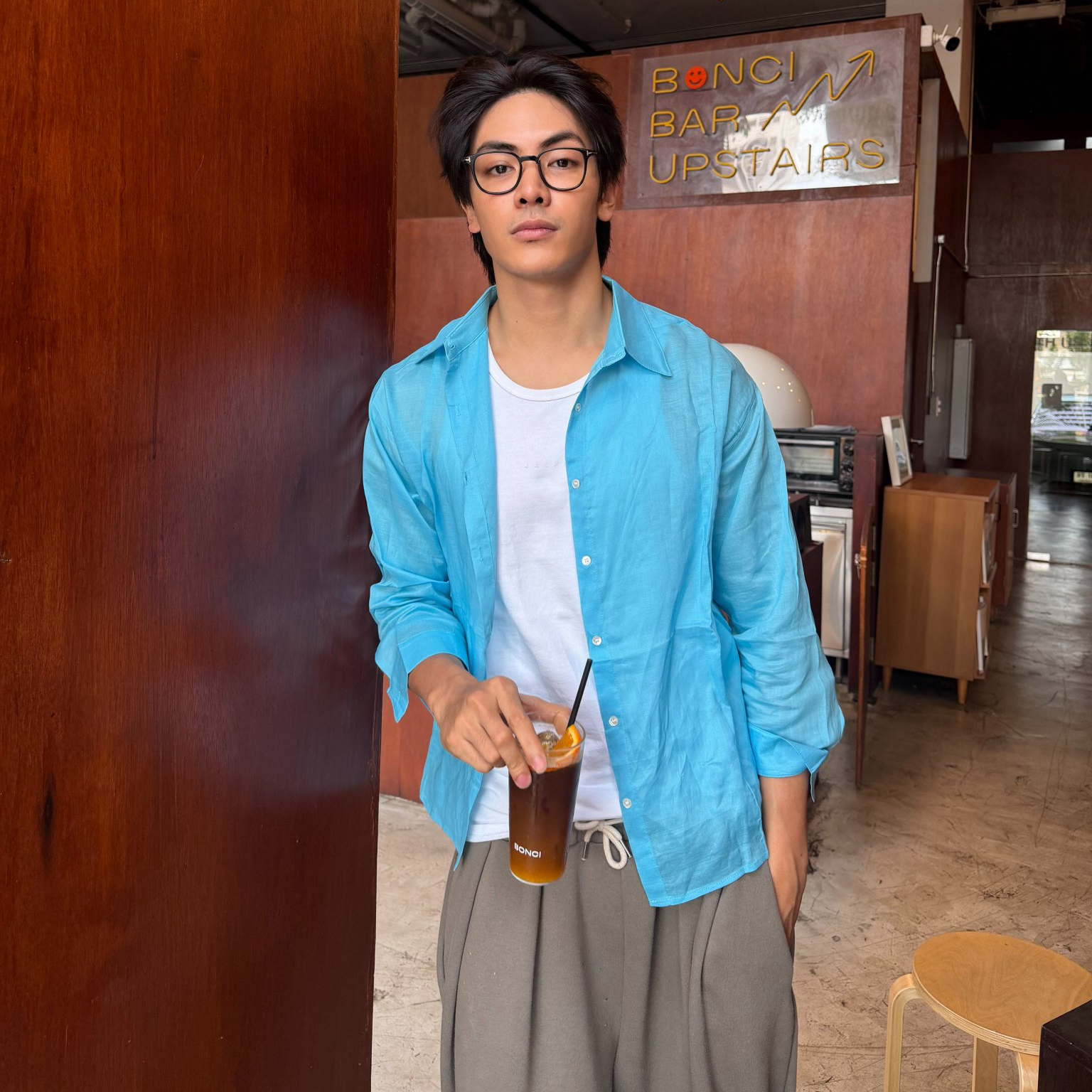 Behind-the-scenes cut of Joong Archen Aydin