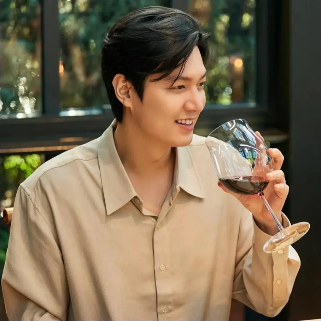 Latest photo of Lee Minho