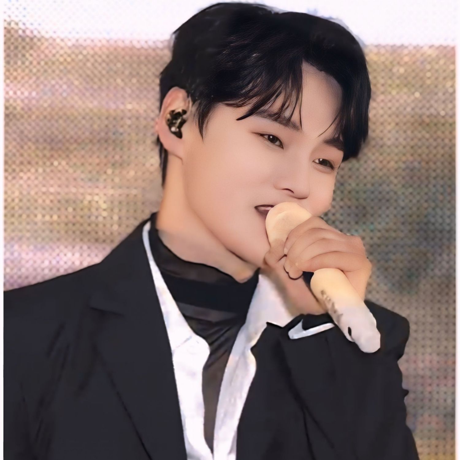 粉丝拍下的朴瑞镇瞬间