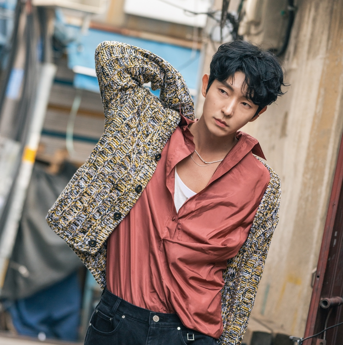 Recent activity shot of Lee Joongi