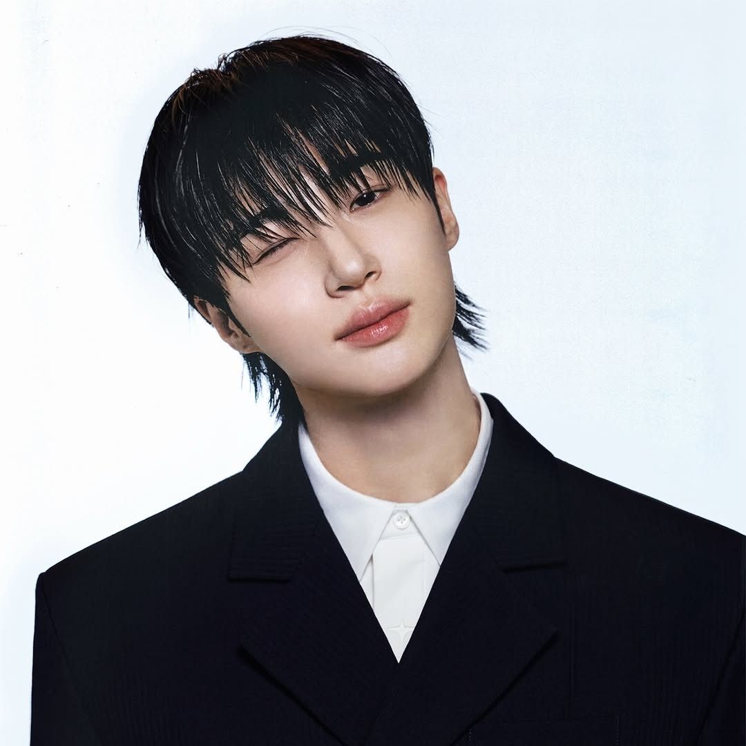 粉丝拍下的边佑锡瞬间