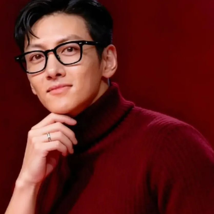 Recent activity shot of Ji Changwook