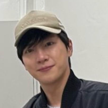 Latest photo of Lee Sangyeob