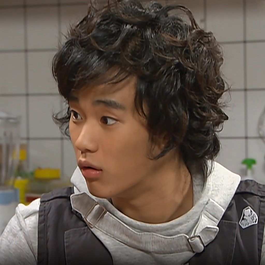 金秀賢的幕後花絮