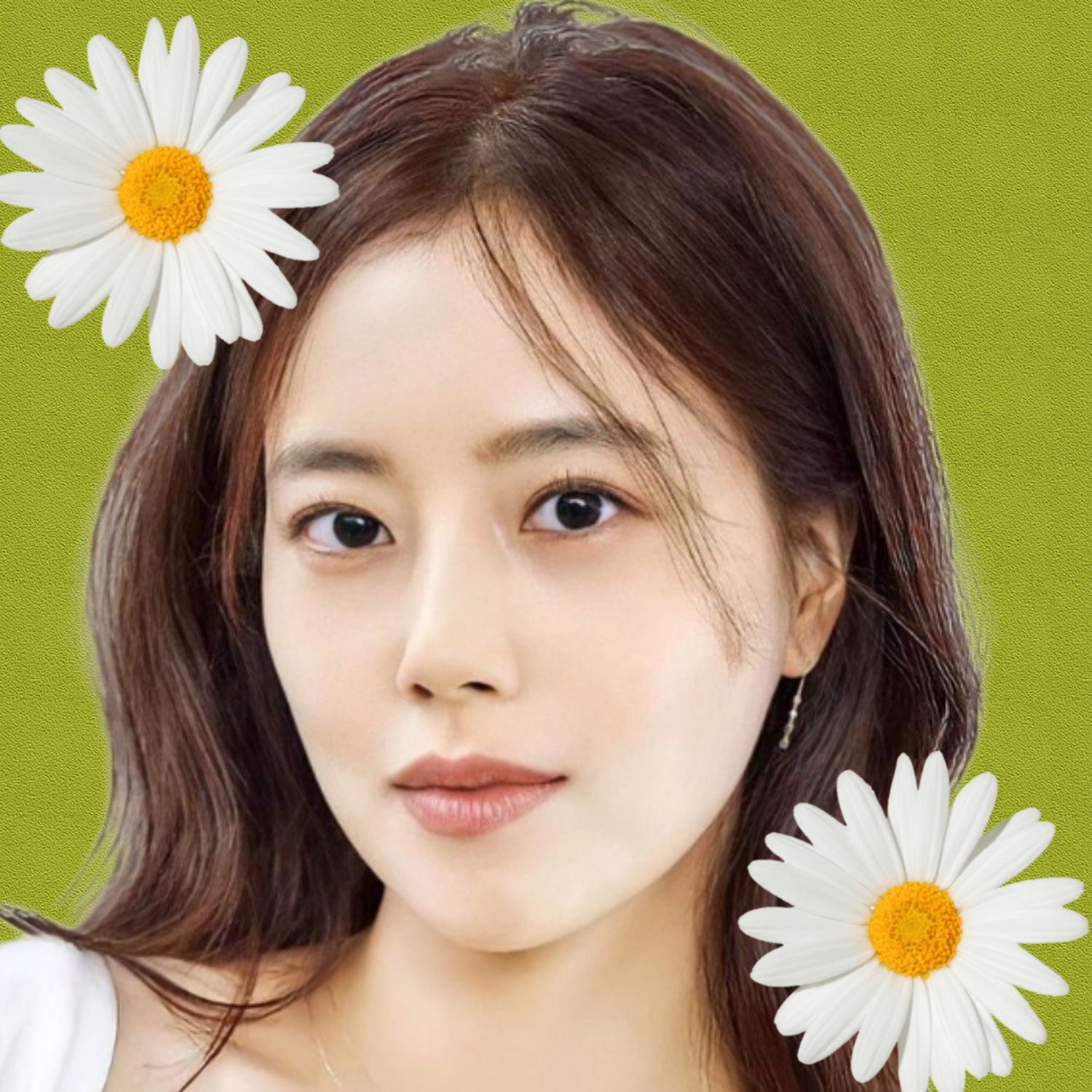 Latest photo of Moon Chaewon