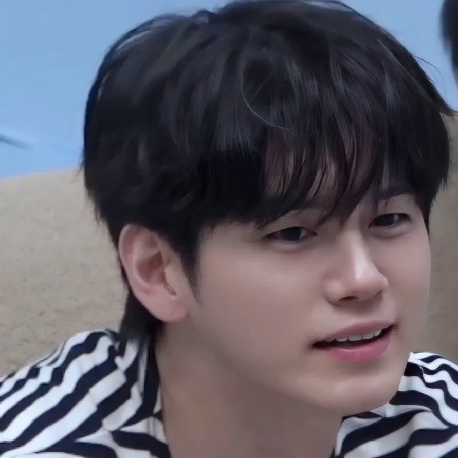 Momen yang diabadikan oleh penggemar Ong Seongwu