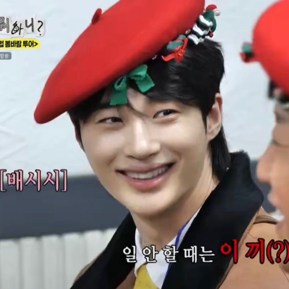 粉丝拍下的边佑锡瞬间