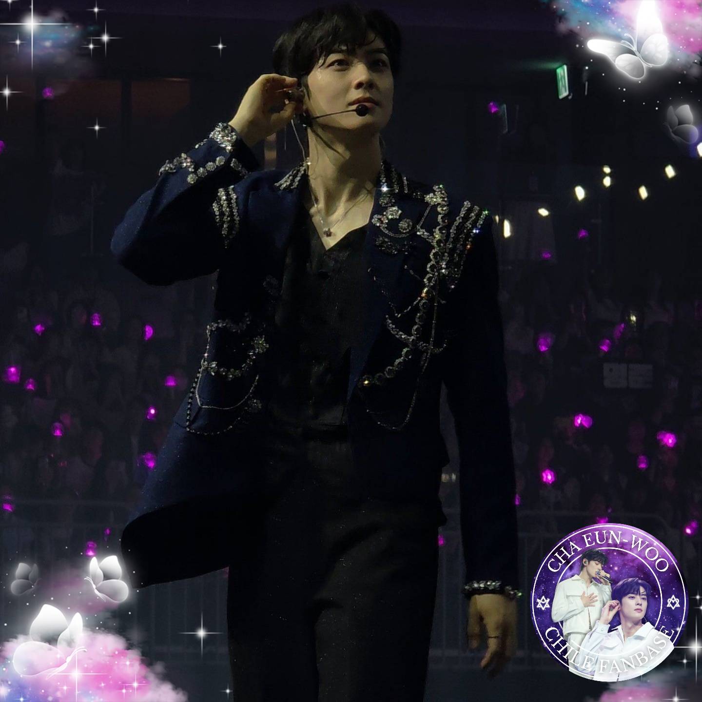 A moment captured by a fan of Cha Eunwoo