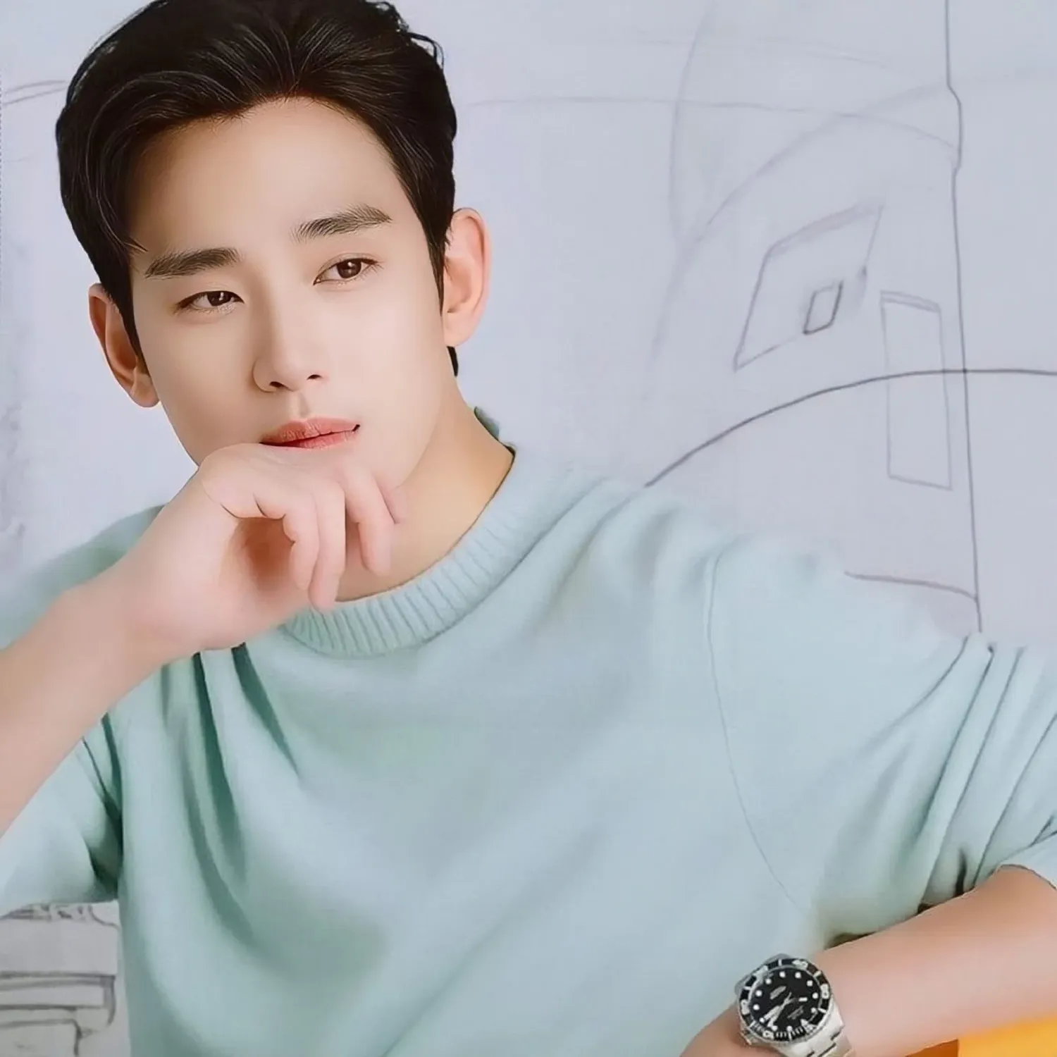 金秀賢的最新照片