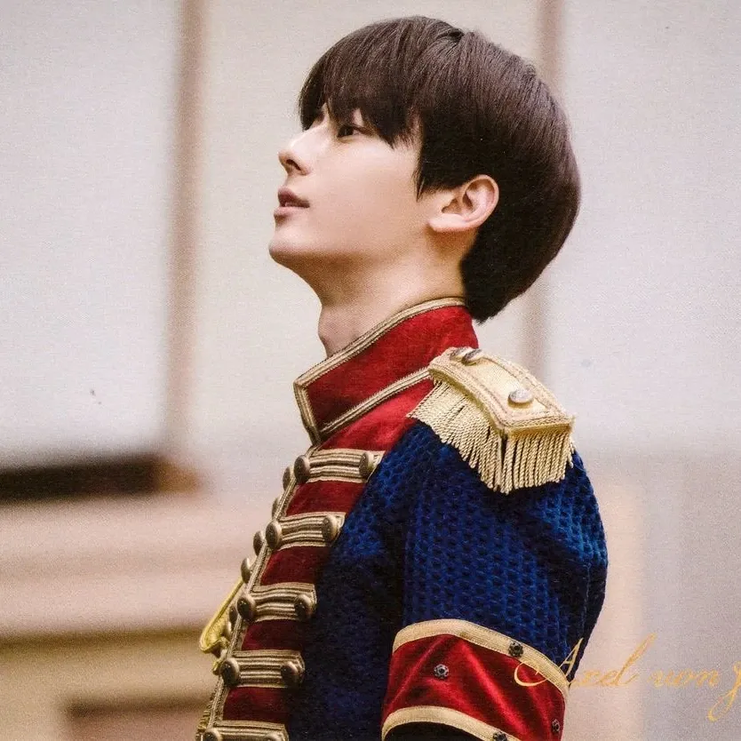 Latest photo of Hwang Minhyun