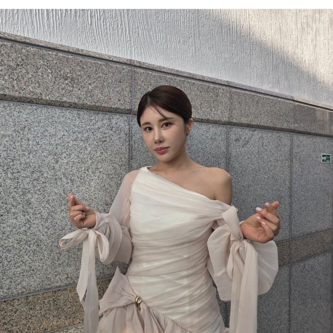 Latest photo of Kim Soyou